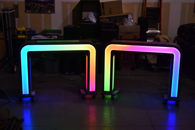 Illuminated DJ Table #220<br>6,000 x 4,000<br>Published 5 years ago